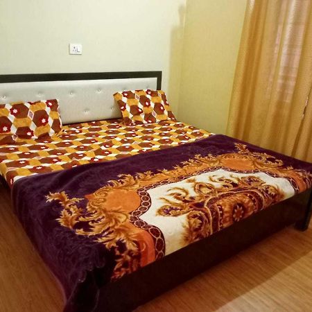 Oyo Hotel Ss Grand Lakhnaú Exteriér fotografie