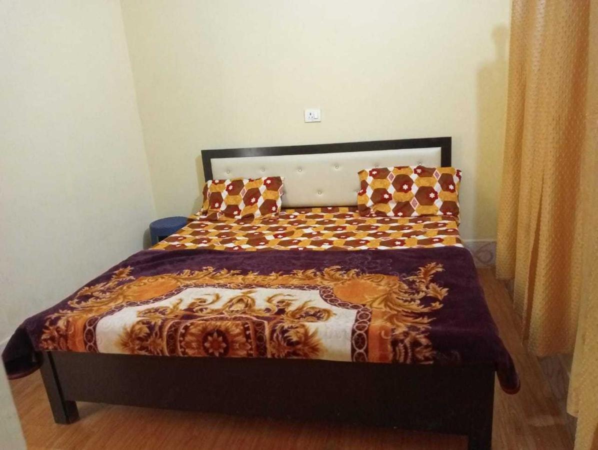 Oyo Hotel Ss Grand Lakhnaú Exteriér fotografie